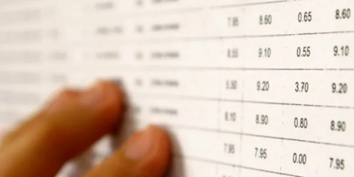 Rezultate-ingrijoratoare-la-simularea-Bacalaureatului-2026.-Peste-40-dintre-elevi-nu-ar-promova-exam.webp - JurnalUrban