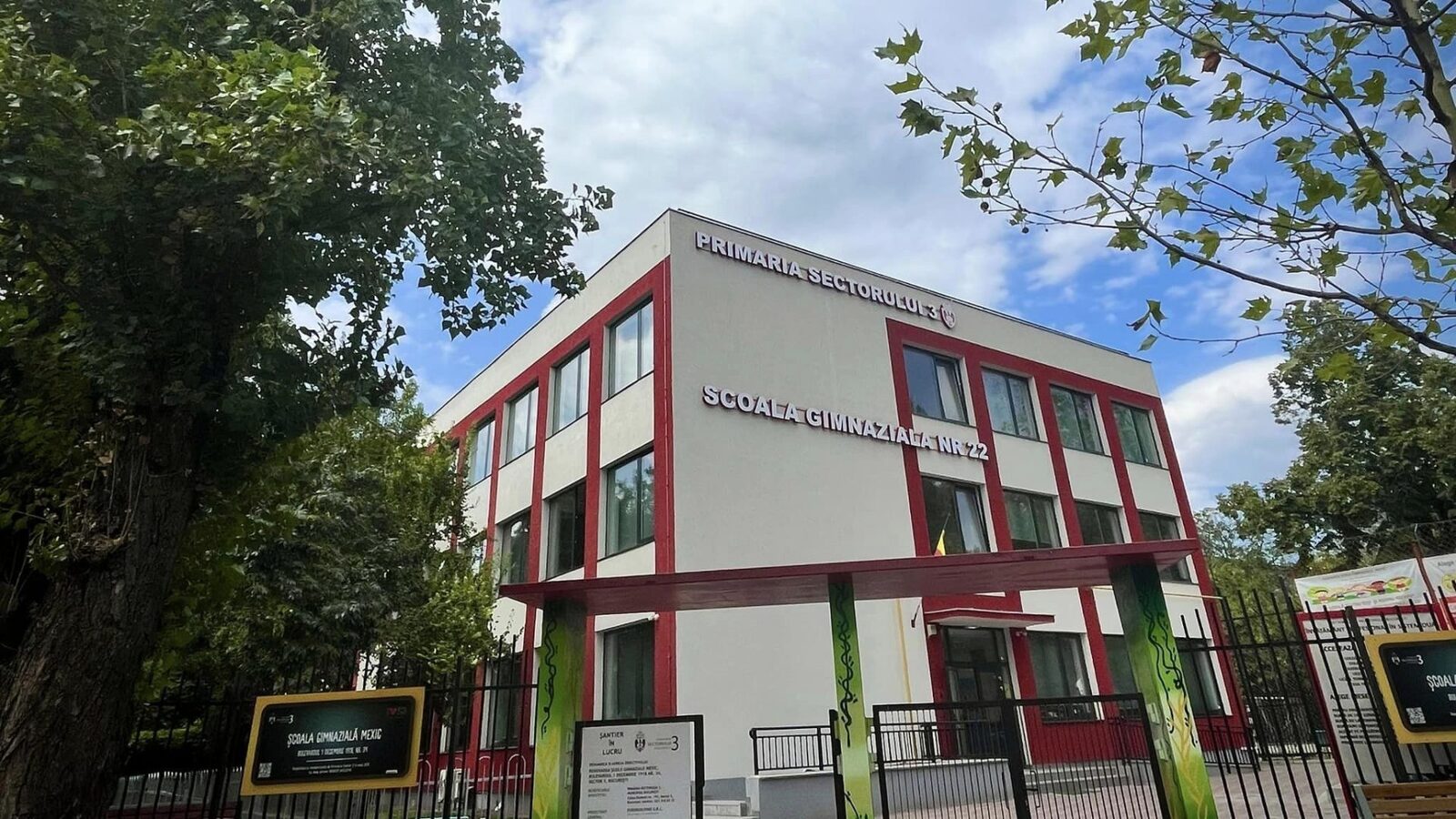 Școala Mexic, la un pas de colaps: Sectorul 3, cu încă o majorare, după scandal