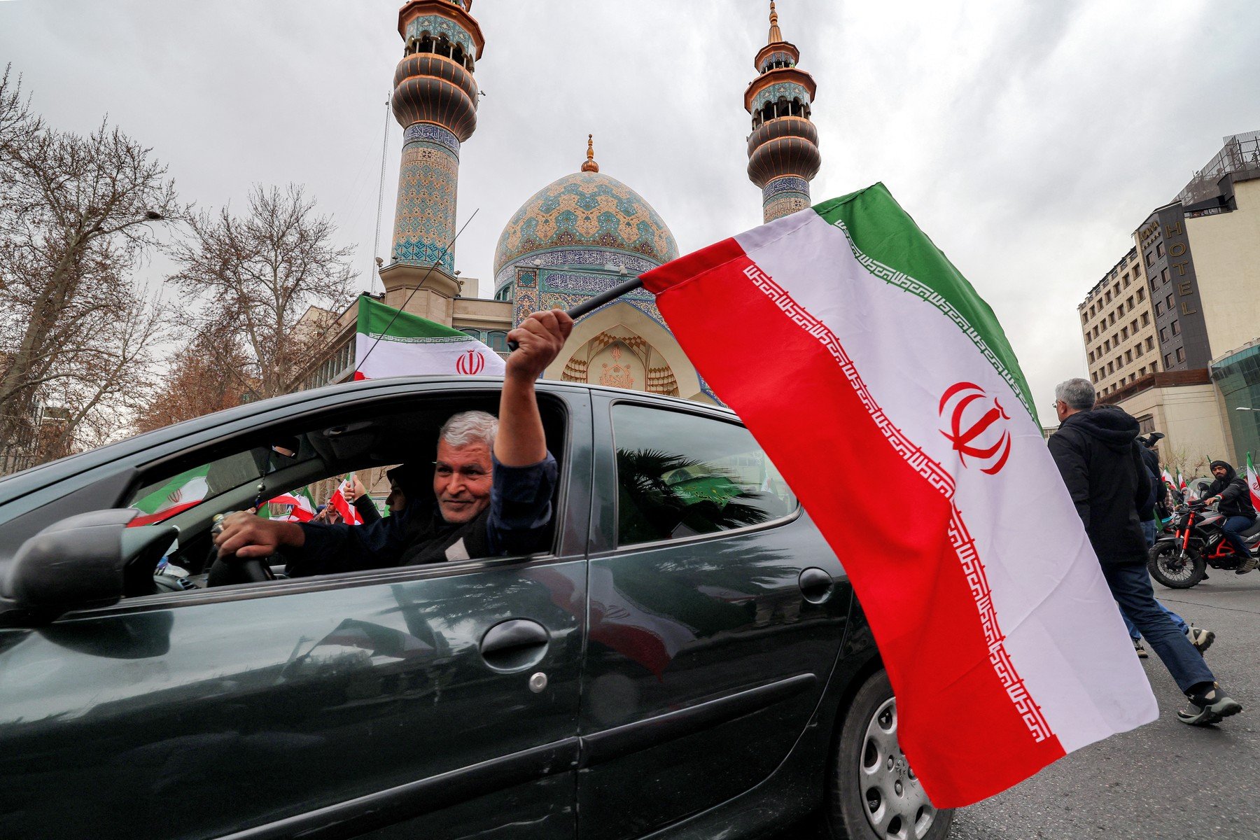 Oficiali din SUA și Israel au primit luni o veste neașteptată cu privire la Iran, în contextul în care termenul limită stabilit de fostul președinte Donald Trump pentru un acord se apropia