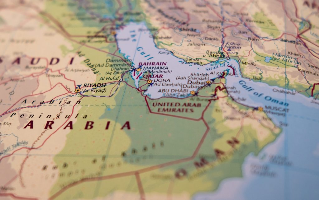 Iranul, propunere îndrăzneață: Navele, libere prin strâmtoarea Ormuz?