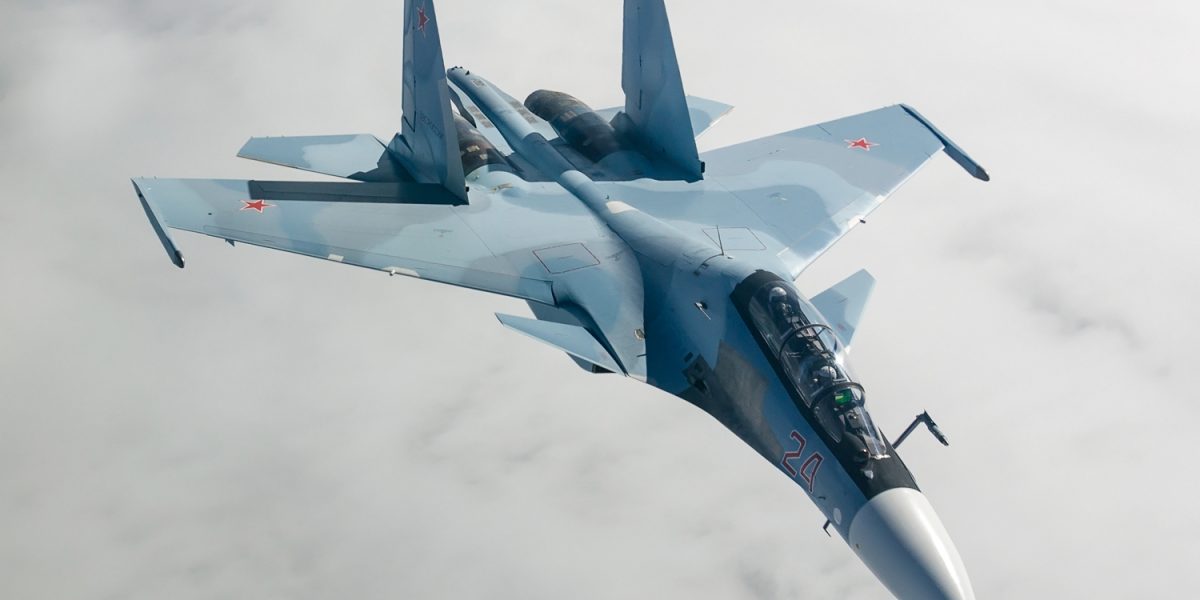 Sukhoi_Su-30SM_in_flight_2014.jpg - JurnalUrban