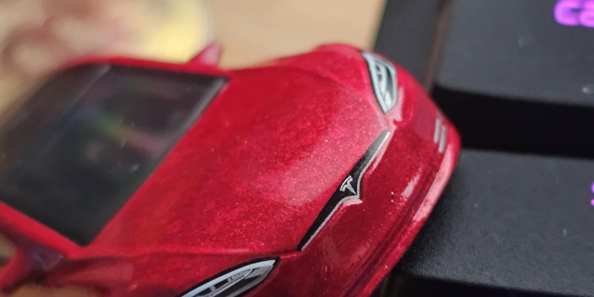 Tesla-1.jpg - JurnalUrban