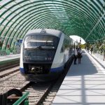 Tren spre Otopeni, ratat! Pasageri, puși să meargă pe jos din cauza unei erori