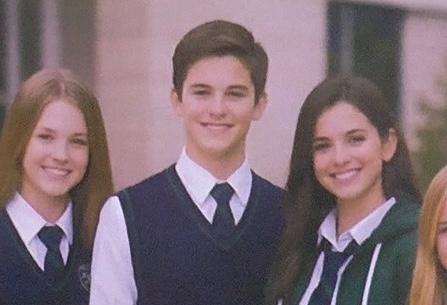 Companii secrete vor uniforme școlare, dezvăluie Inspectoarea Generală din București