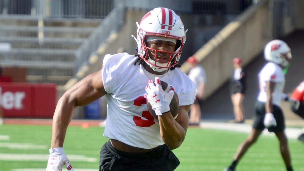 What stood out from Wisconsin football's 10th spring practice