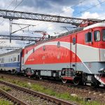 Blocaj feroviar între Brașov și Sighișoara: Un copac a pus trenurile pe STOP