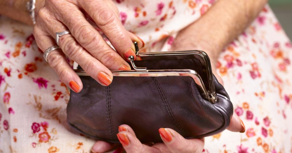 Câți pensionari are România în martie 2026 și ce pensii primesc