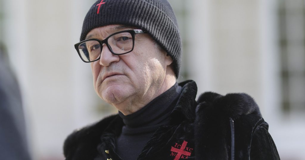 Becali, prins cu 109 km/h de Paști pe Șoseaua Pipera: Amendă și permis suspendat