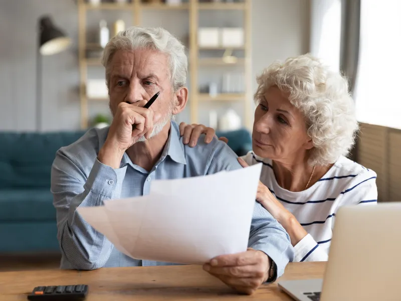 Pensionar cu salariu de 3.500 lei, pensie de râs: Calculul rușinos!
