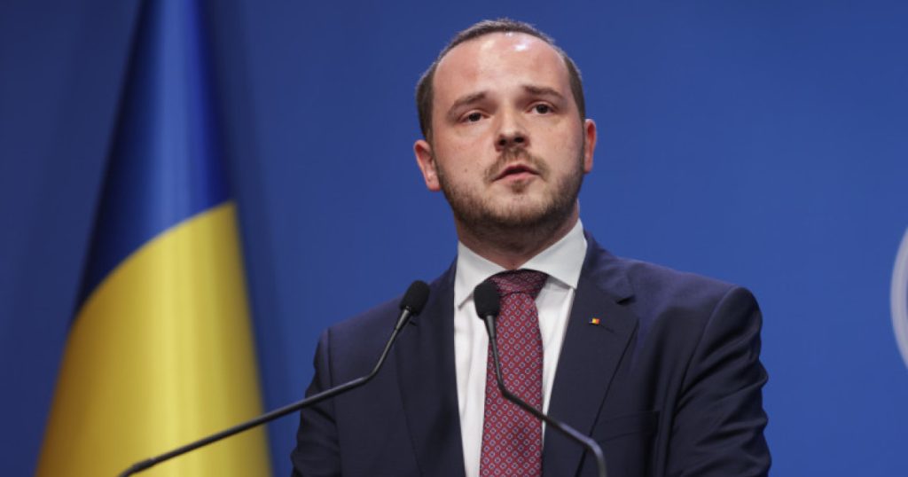 Rogobete, la Washington: Întâlniri cu Pfizer și Banca Mondială despre vaccinurile COVID