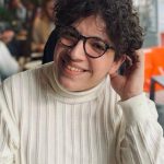 a-cucerit-elita-frantei-dar-romania-il-umileste-cu-dosarul-cu-sina-povestea-geniului-in-scaun-cu-rot.jpeg - JurnalUrban