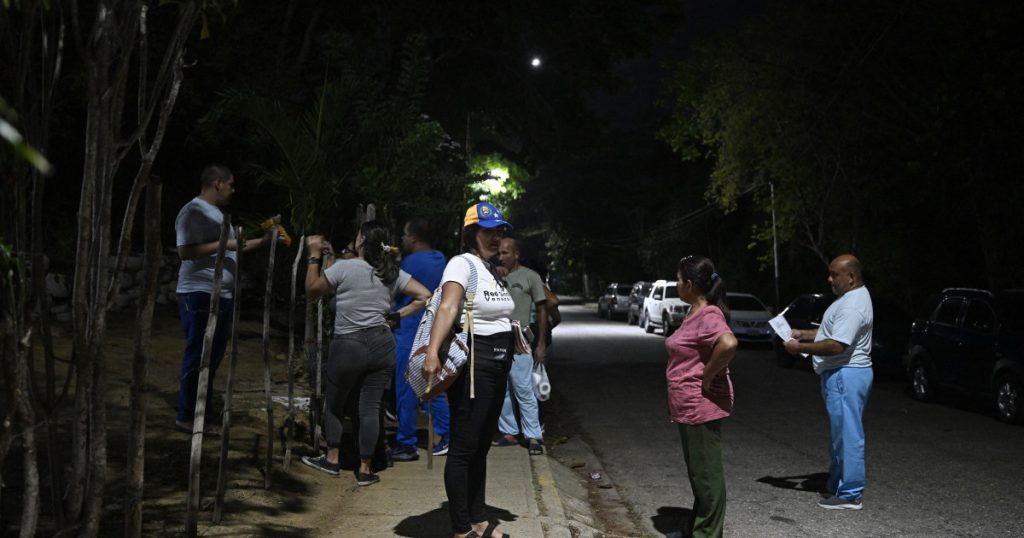 Venezuela cedează: Zeci de deținuți politici, eliberați. SUA a forțat mâna