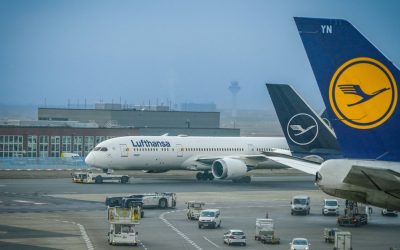 Lufthansa, lovită de scumpiri: 20.000 de zboruri anulate. Unde e haosul
