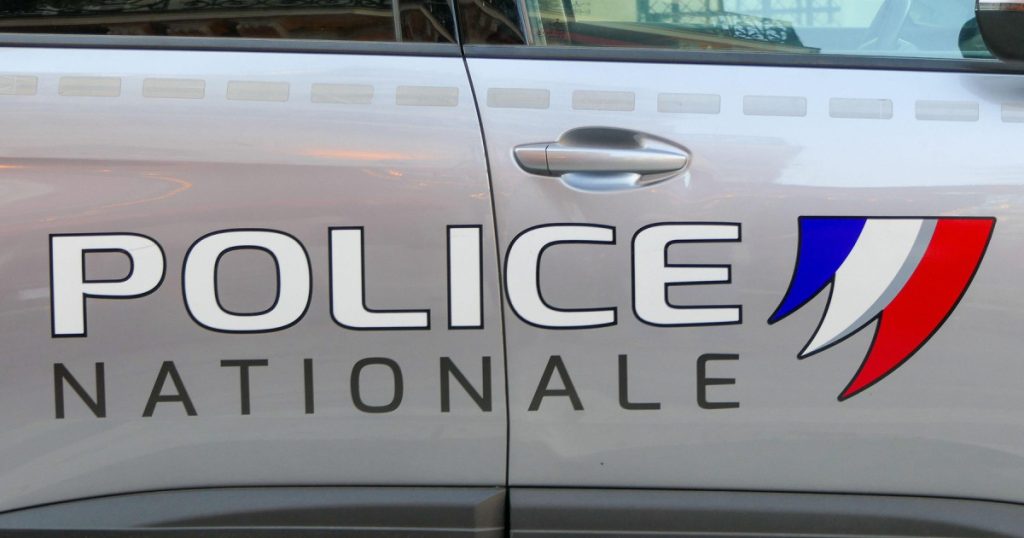 Copil de 9 ani, ținut captiv de tată în dubă în Franța: Subnutrit și incapabil să meargă