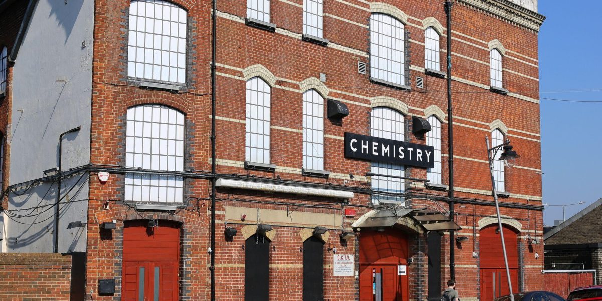 aGFzaD1mZTUzZTdlNTY2MGU4YjQ1YjYyZGQ1OGM0ZmJiM2Q1MQ.thumb_.jpg - JurnalUrban