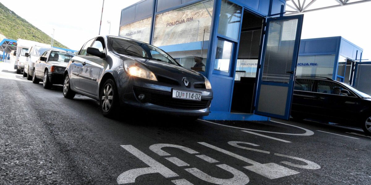 Intrare/Ieșire: UE colectează date biometrice de la extracomunitari