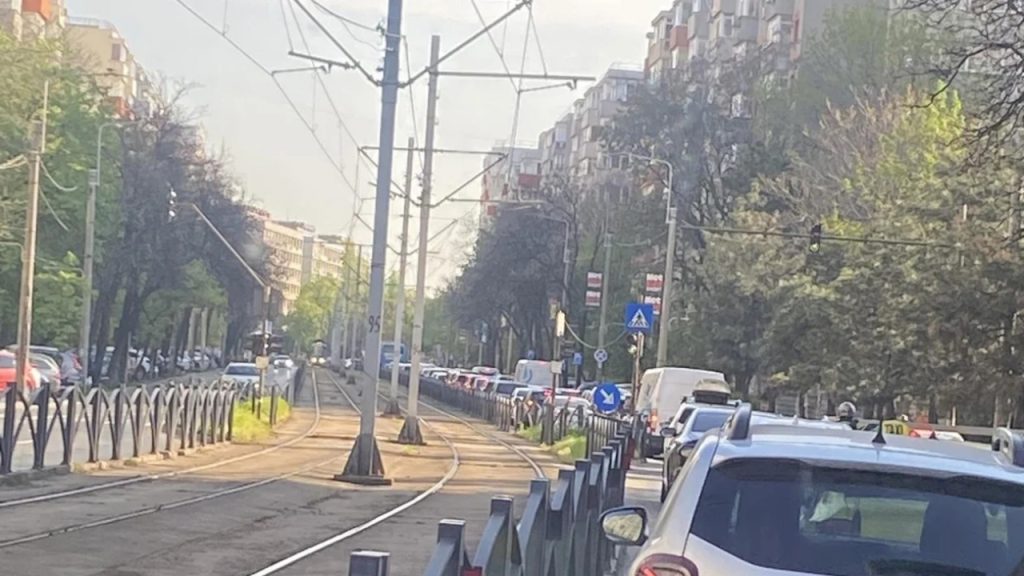 București: Haos în trafic, revoltă online după banda unică pentru transportul public în Sectorul 1