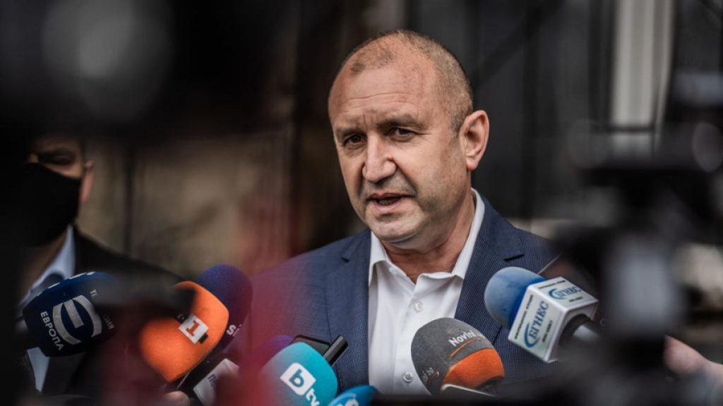 Bulgaria, la vot: Ce schimbări aduce o victorie a lui Radev la Sofia?