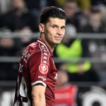 alex-dobre-replica-dan-nistor-fani-rapid-injuraturi-jucatori.jpg - JurnalUrban