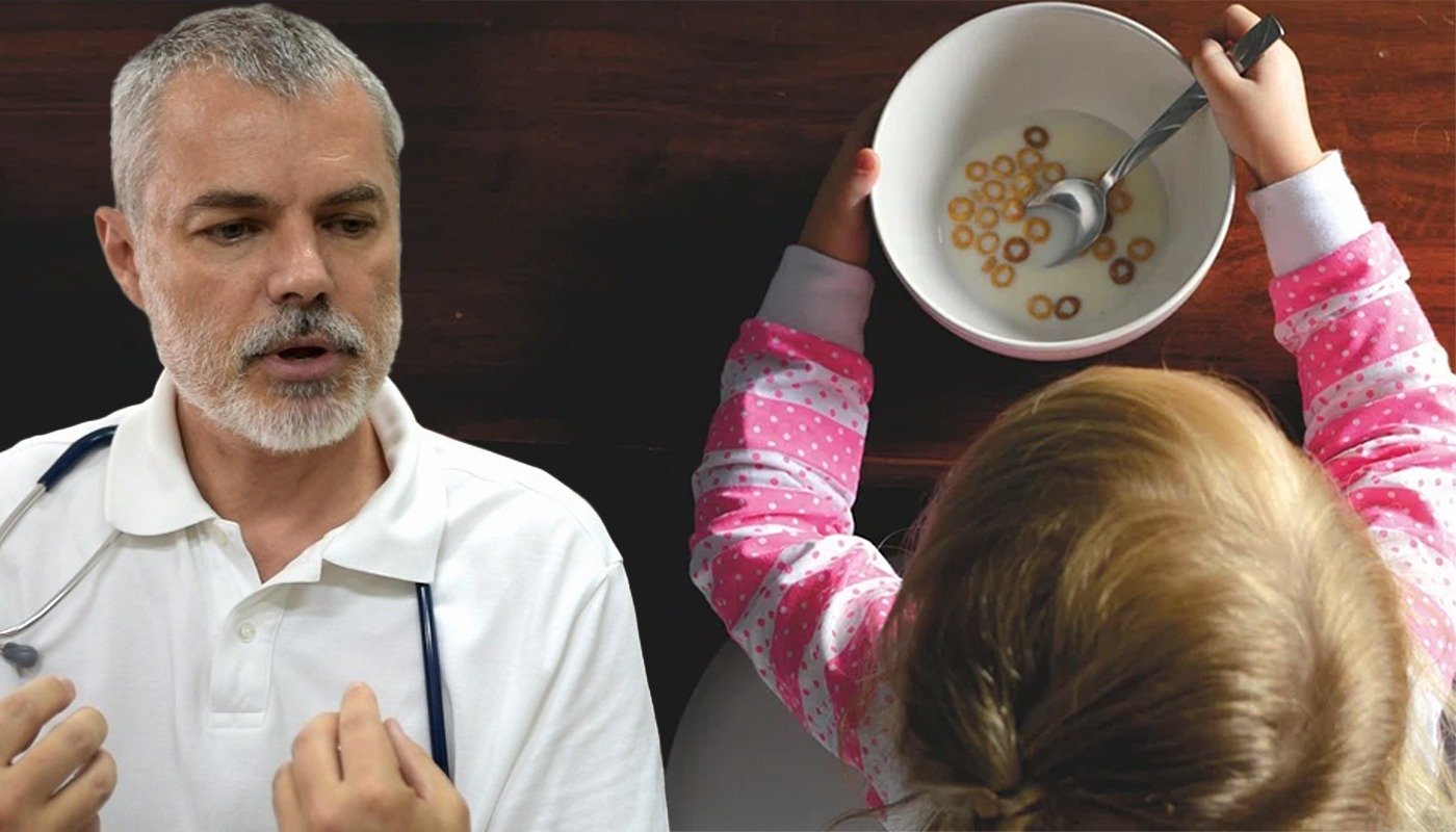 Mierea de albine, un îndulcitor natural apreciat de mulți, este un aliment care ar trebui evitat cu strictețe în alimentația copiilor cu vârsta sub un an