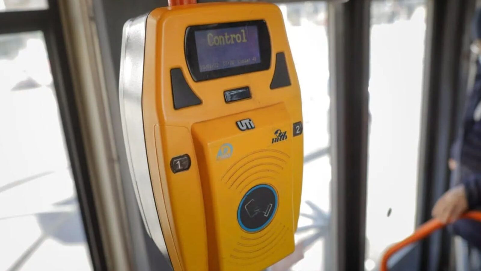 STB vrea bilete mai scumpe. Ciucu a blocat inițiativa în ianuarie