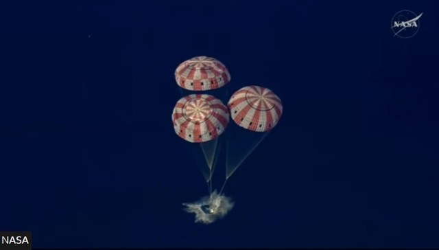 Orion, succes spectaculos: Capsula Artemis II a amerizat, după zbor istoric spre Lună
