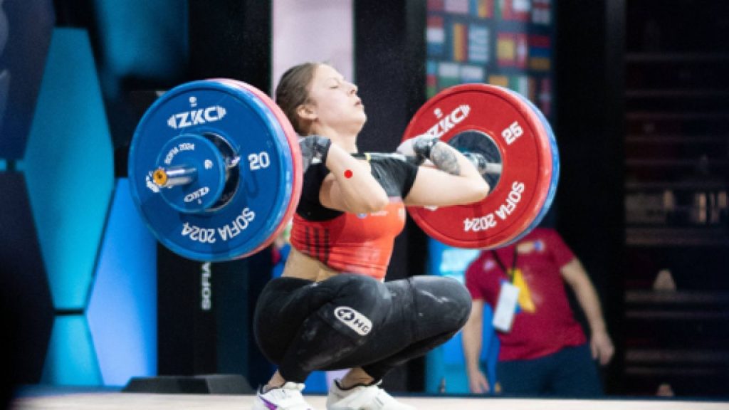 Andreea Cotruța, argint la smuls pentru România la Europenele de Haltere