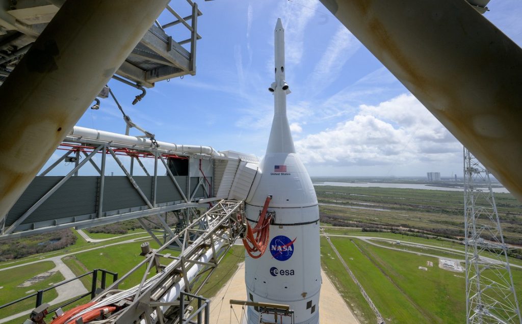 Orion, capsula spre lună: Cum trăiesc astronauții în spațiu