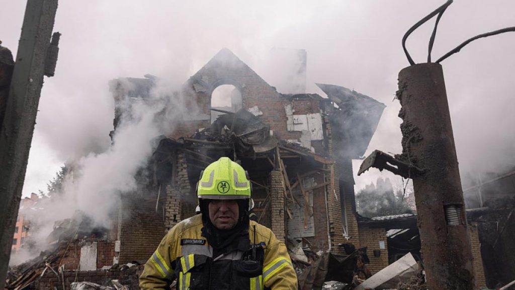 Rusia și Ucraina: Bombardamente înainte de armistițiul de Paște