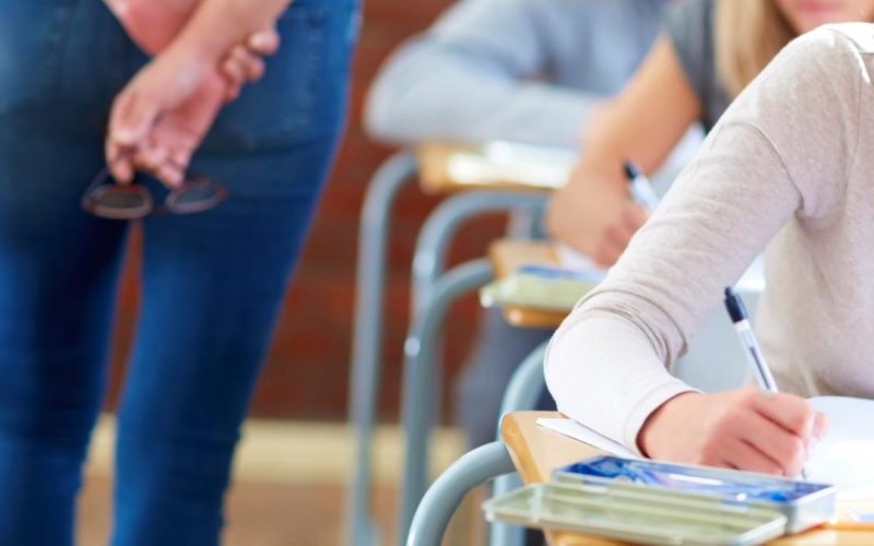 Magie la școală în Italia: Iluzioniștii antrenează copii pentru scris