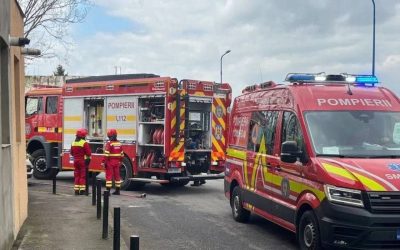 Brașov: 100+ persoane, salvate de pompieri de la o explozie pe Strada Lânii