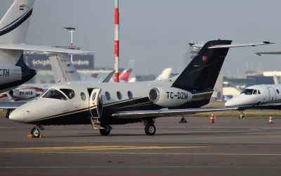 Avionul special aduce Lumina Sfântă la București: Detalii despre zbor și aeronavă