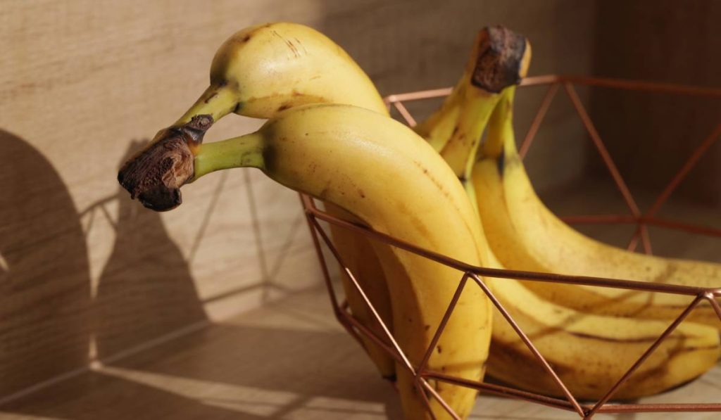 De ce bananele tale se strică repede: Trucul simplu de urmat