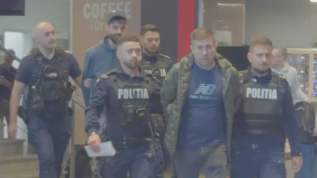 Bătăi la Băneasa: Scandal monstru la sosirea unui zbor. Scene șocante cu femei implicate