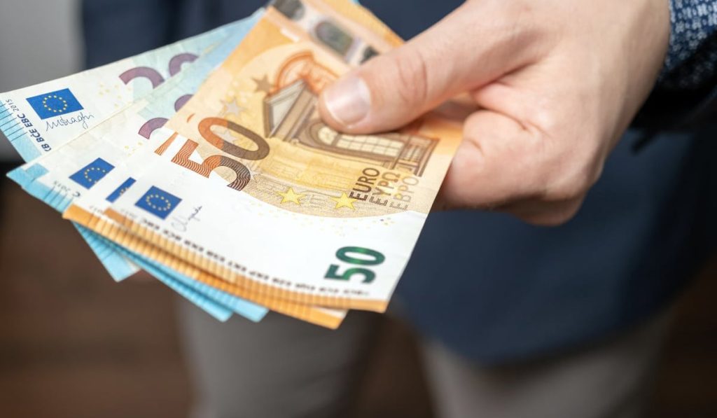 Leguma-fantomă, vedetă în 2026: Subvenții APIA de 180 €/ha, fără vânzare