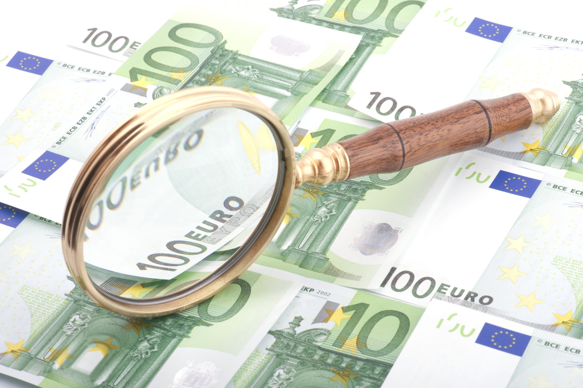 Aproape 400 milioane EUR pentru cercetătorii postdoctorali în România, prin fonduri europene 2026