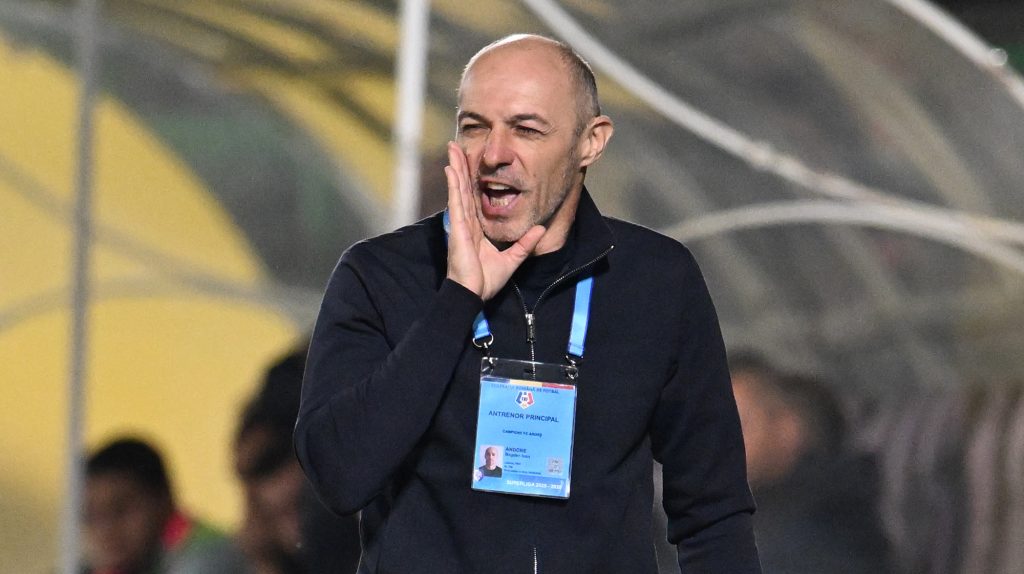 Andone, furios după înfrângere: „Să joace în cupă, nu ca azi!”