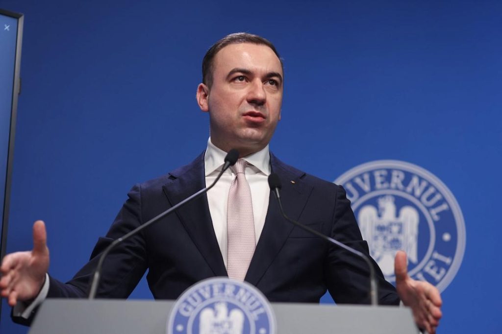 Lukoil România, pe cale să repornească rafinăria Petrotel, după aprobarea SUA