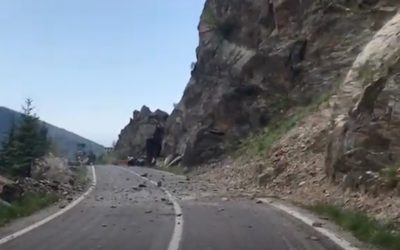 Risc de căderi de pietre în Cheile Bicazului: Atenție sporită pentru turiști