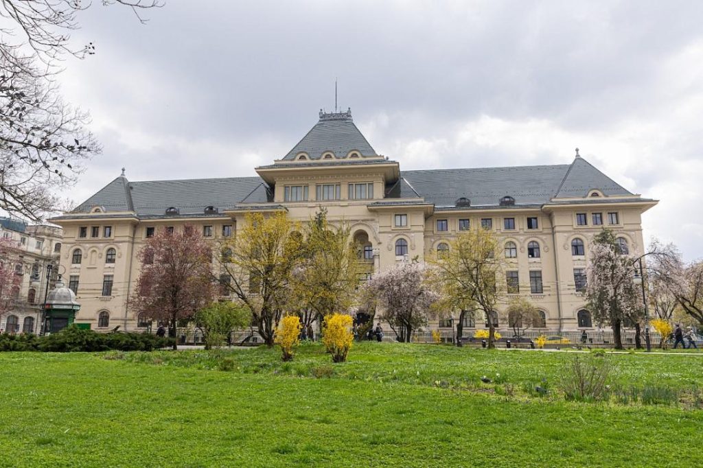 București: Primăria deschide porțile gratuit pentru weekend, tururi ghidate