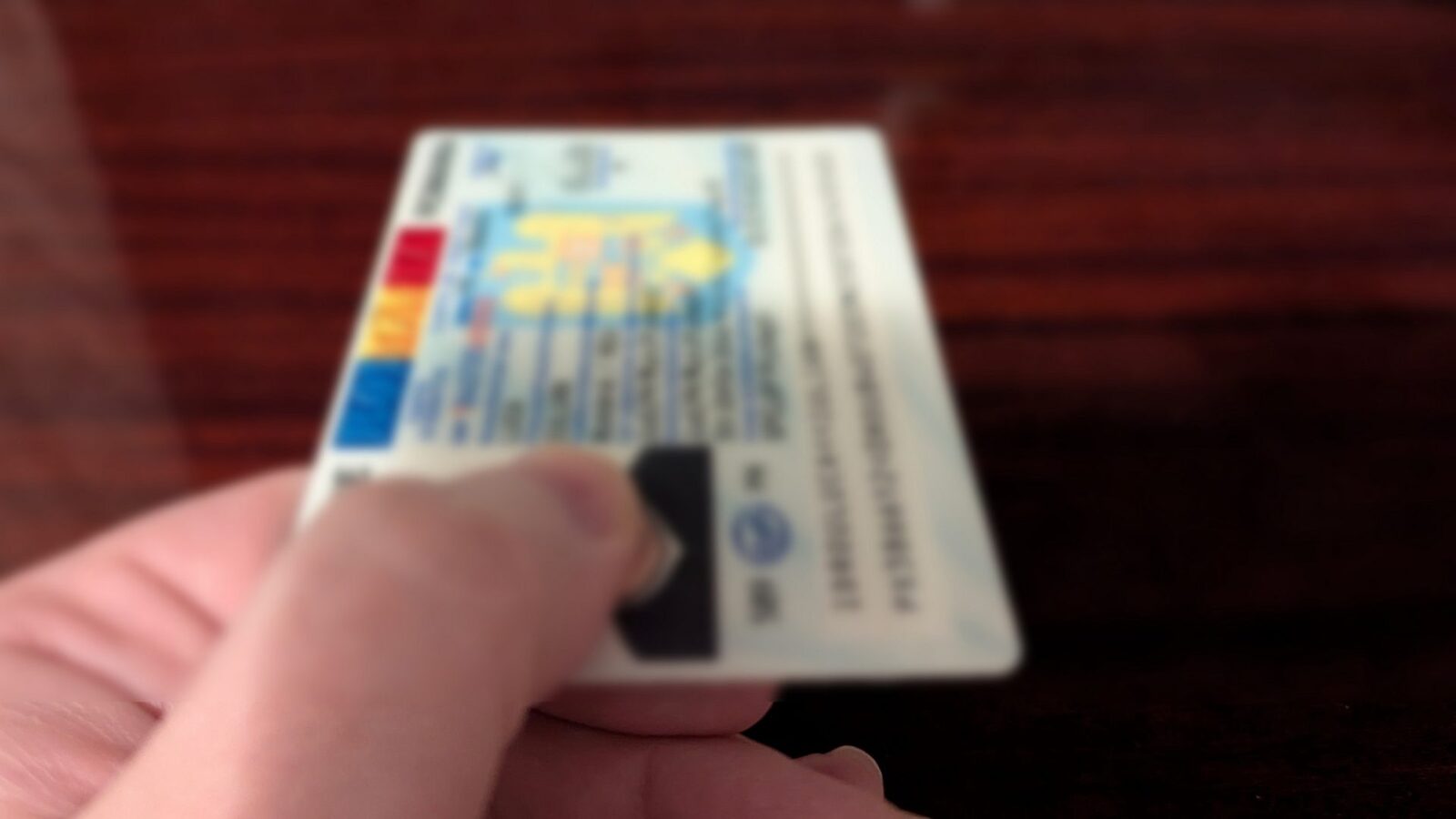 Buletinul obligatoriu la verificare: Când NU faci copie, prevede legea