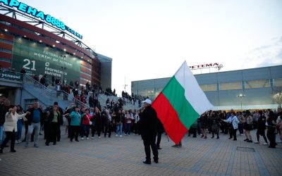 A opta rundă de vot în cinci ani, cearta politică macină România