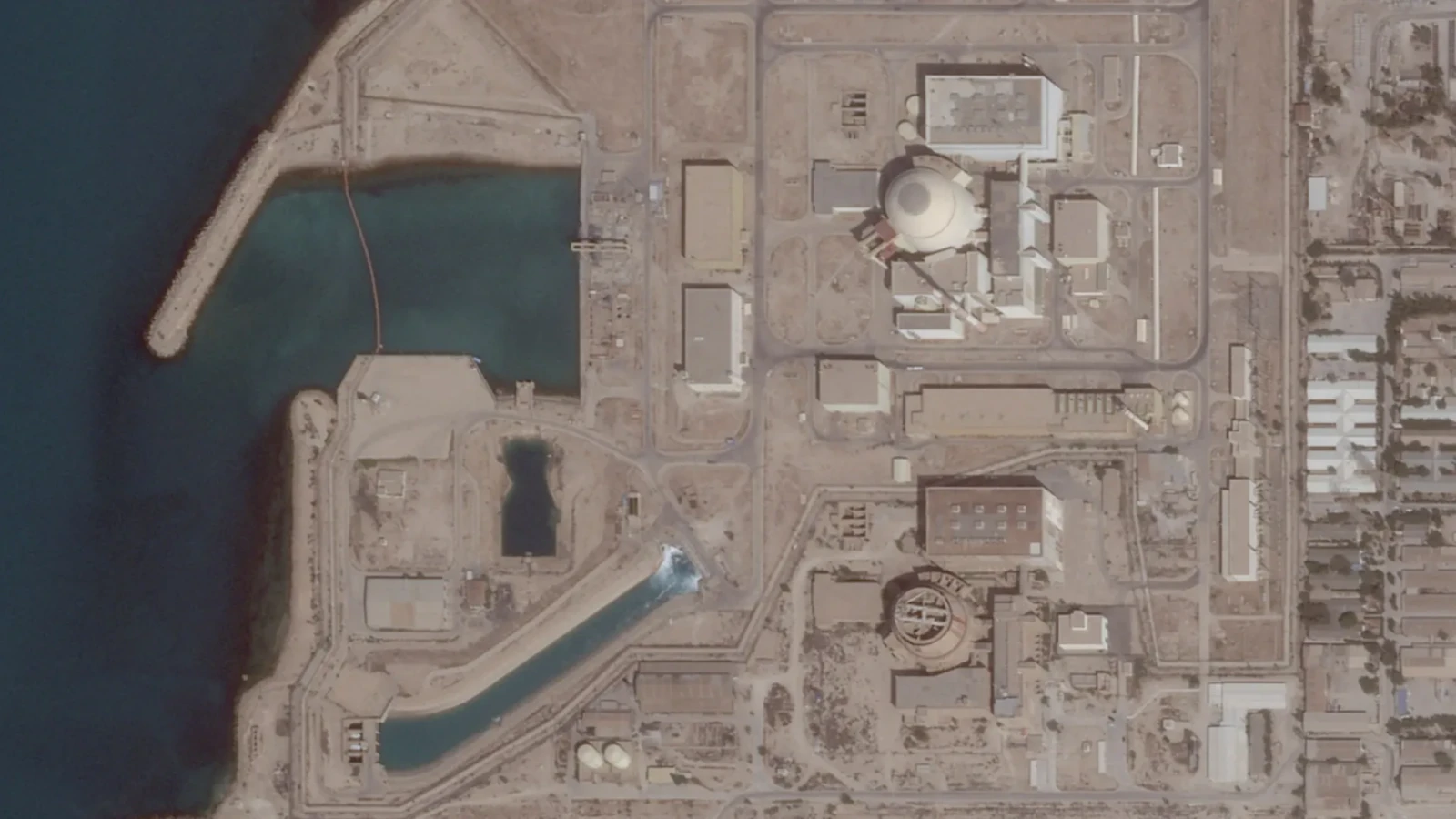 Rosatom, panică la Bushehr: Rușii își evacuează personalul, temându-se de Trump
