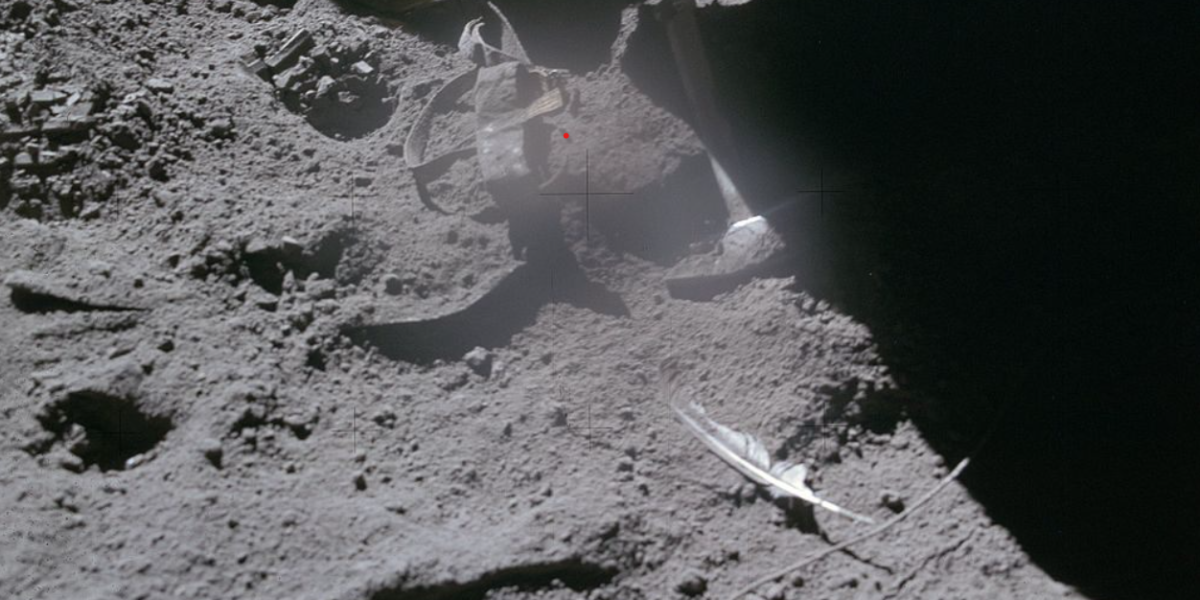 O pană misterioasă pe Lună? NASA dezvăluie detaliile unei fotografii curioase