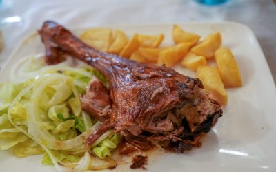 5 garnituri sănătoase lângă mielul de Paște: Cum mâncăm echilibrat?