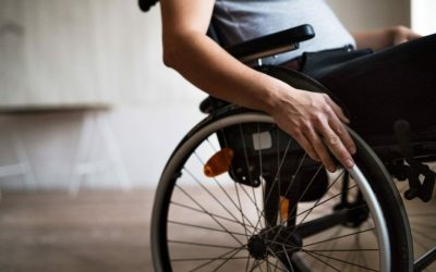 Un drept crucial pentru persoanele cu handicap, ignorat crunt. Ce s-a decis