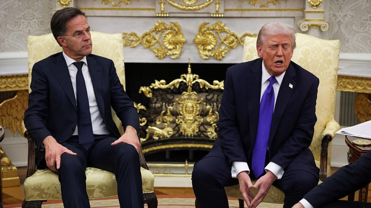 Presiunea asupra Alianței Nord-Atlantice crește, în contextul unor posibile discuții între fostul președinte AMERICAN, Donald Trump, și premierul Olandei, Mark Rutte, cu privire la retragerea SUA din NATO