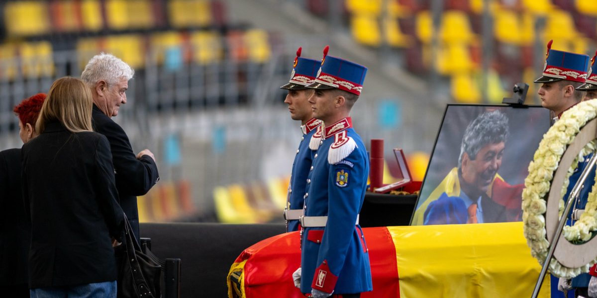 Andone, cu lacrimi, la priveghiul lui Lucescu: Ce a spus despre „Il Luce”