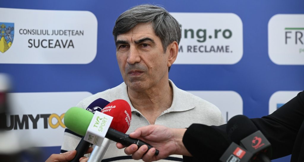 Ce cuvânt rar a folosit Victor Pițurcă despre Gică Hagi, favoritul la Națională?