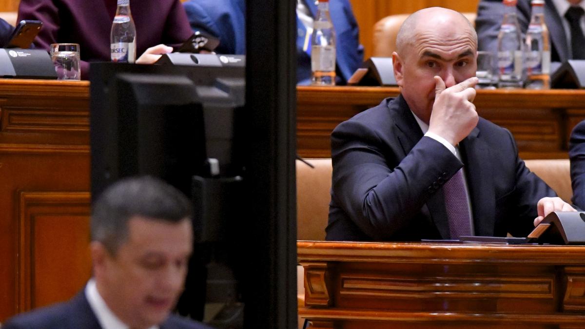 Cină la Palatul Victoria: Bolojan premier, anticipate, dacă PSD pleacă